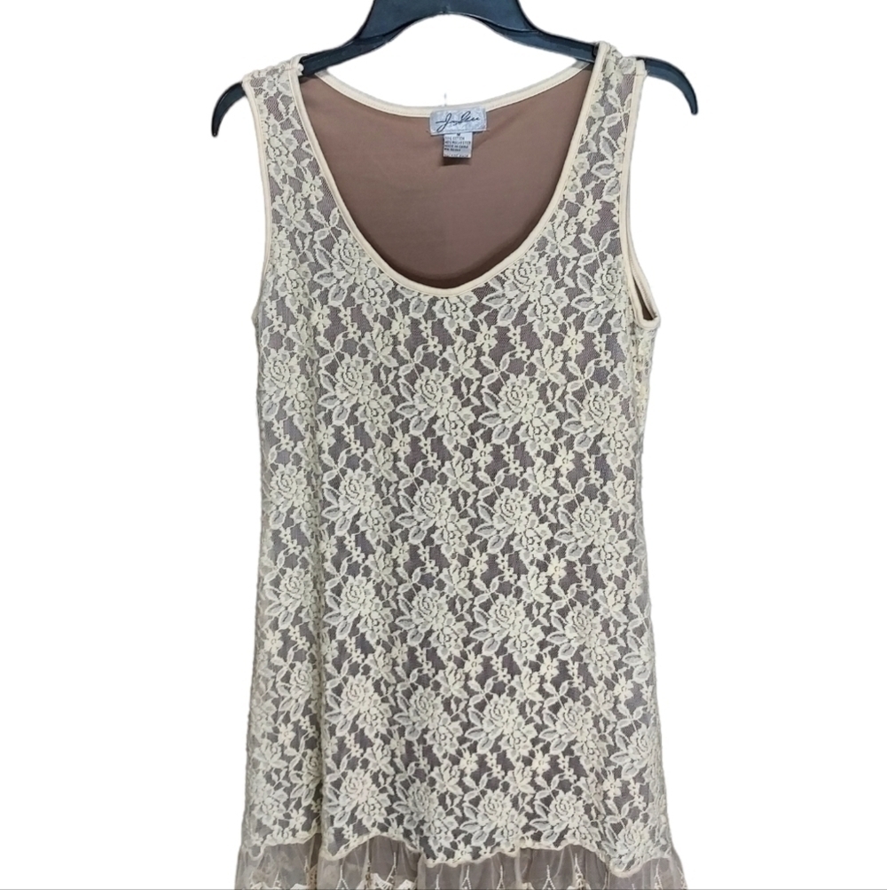 Ivory lace dress ivory med rn# 90353